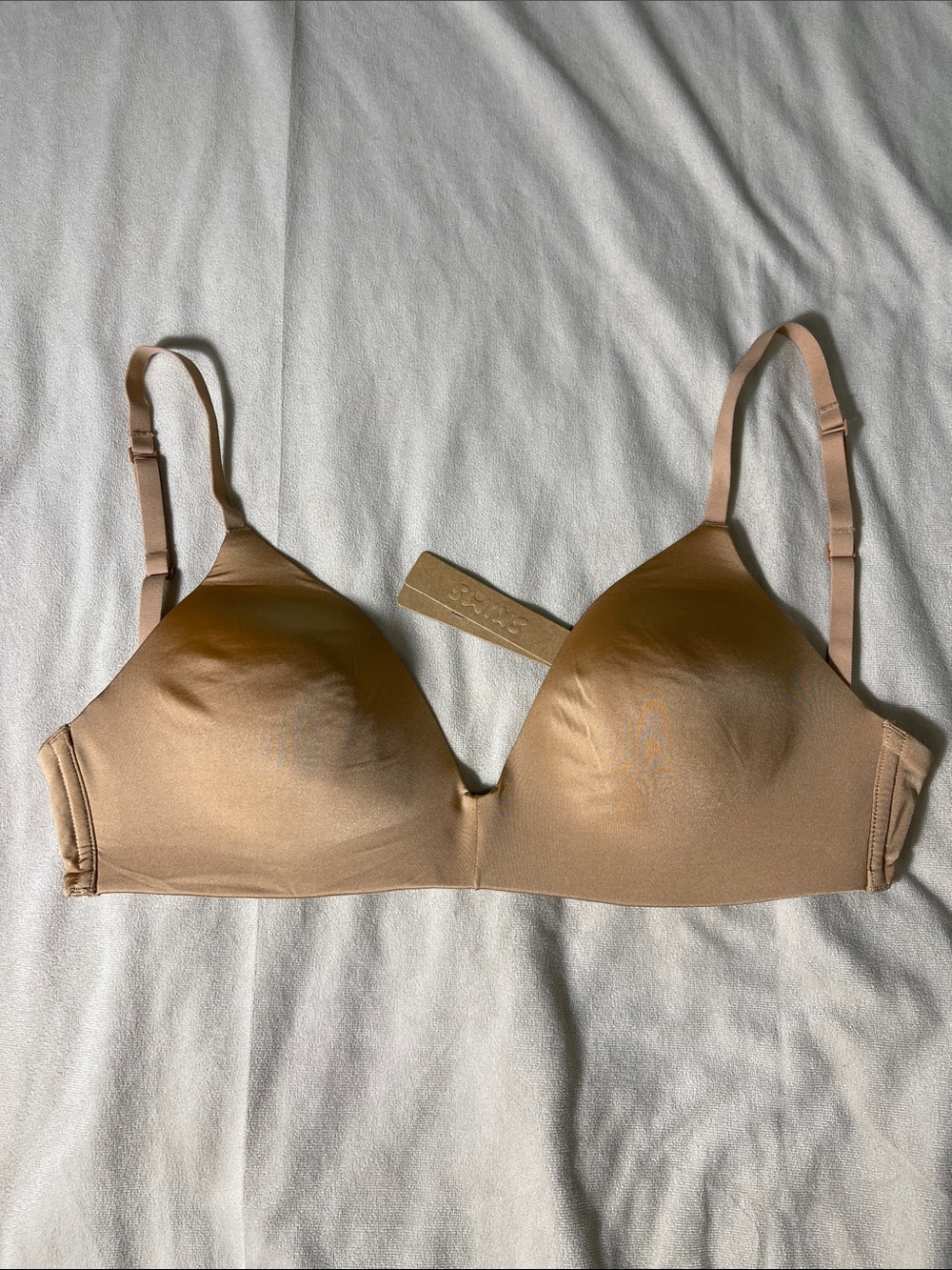SKIMS Wireless Form T-Shirt Bra Ochre 32D NWT